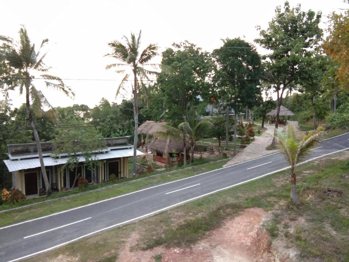 Latansa Inn Karimunjawa Exterior photo